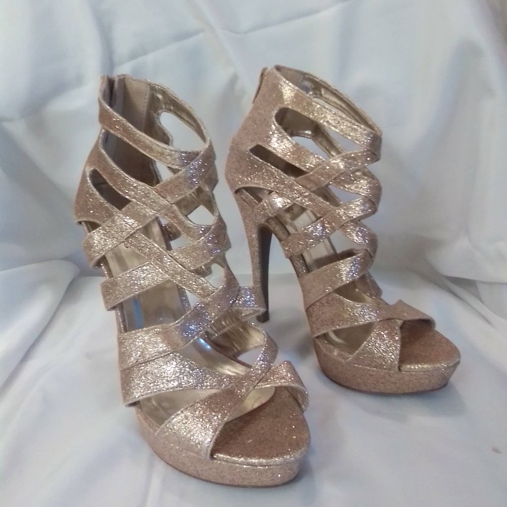 Womens Charlotte Russe Heels